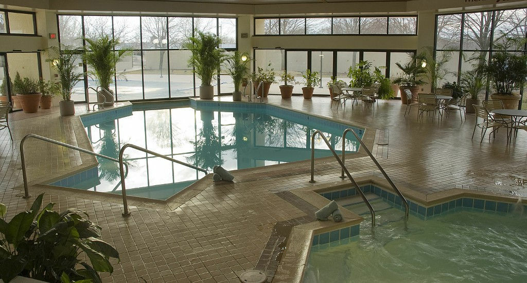 Wichita Marriott Hotel Exterior photo